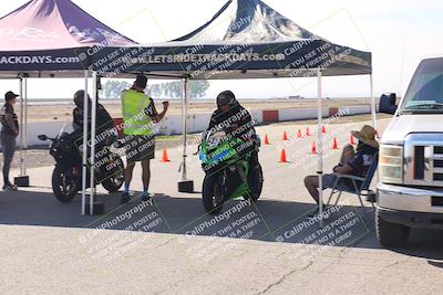 media/Nov-03-2025-Lets Ride (Mon) [[4d74c1c4d3]]/C Group/Grid/